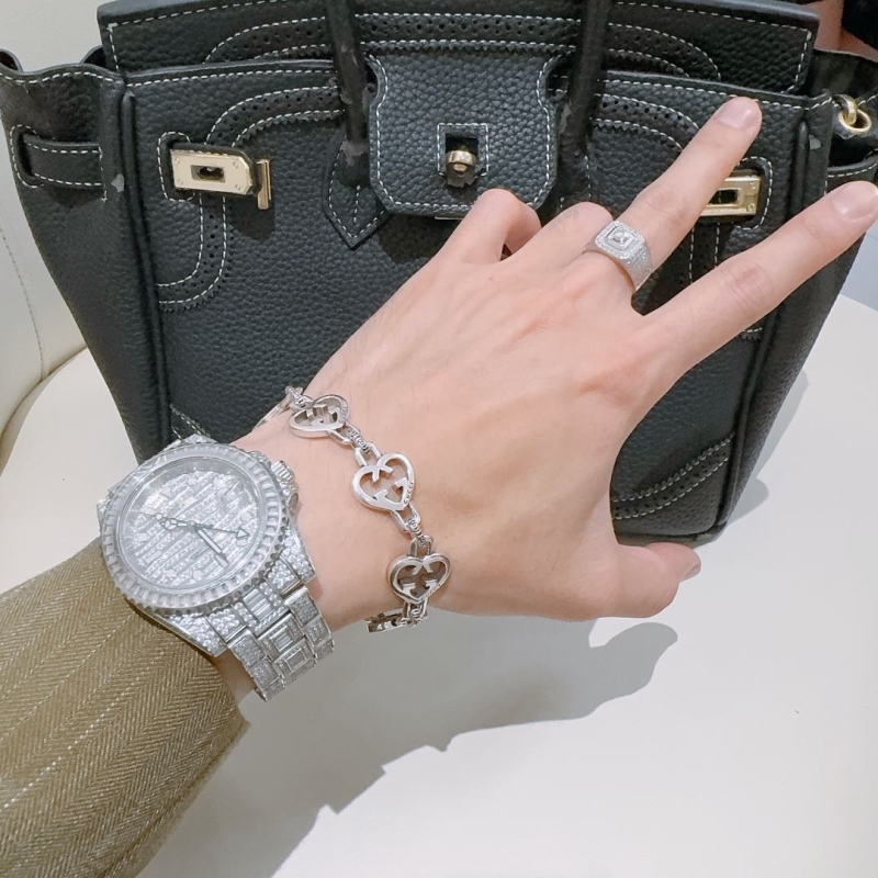 Gvc*1 bracelets